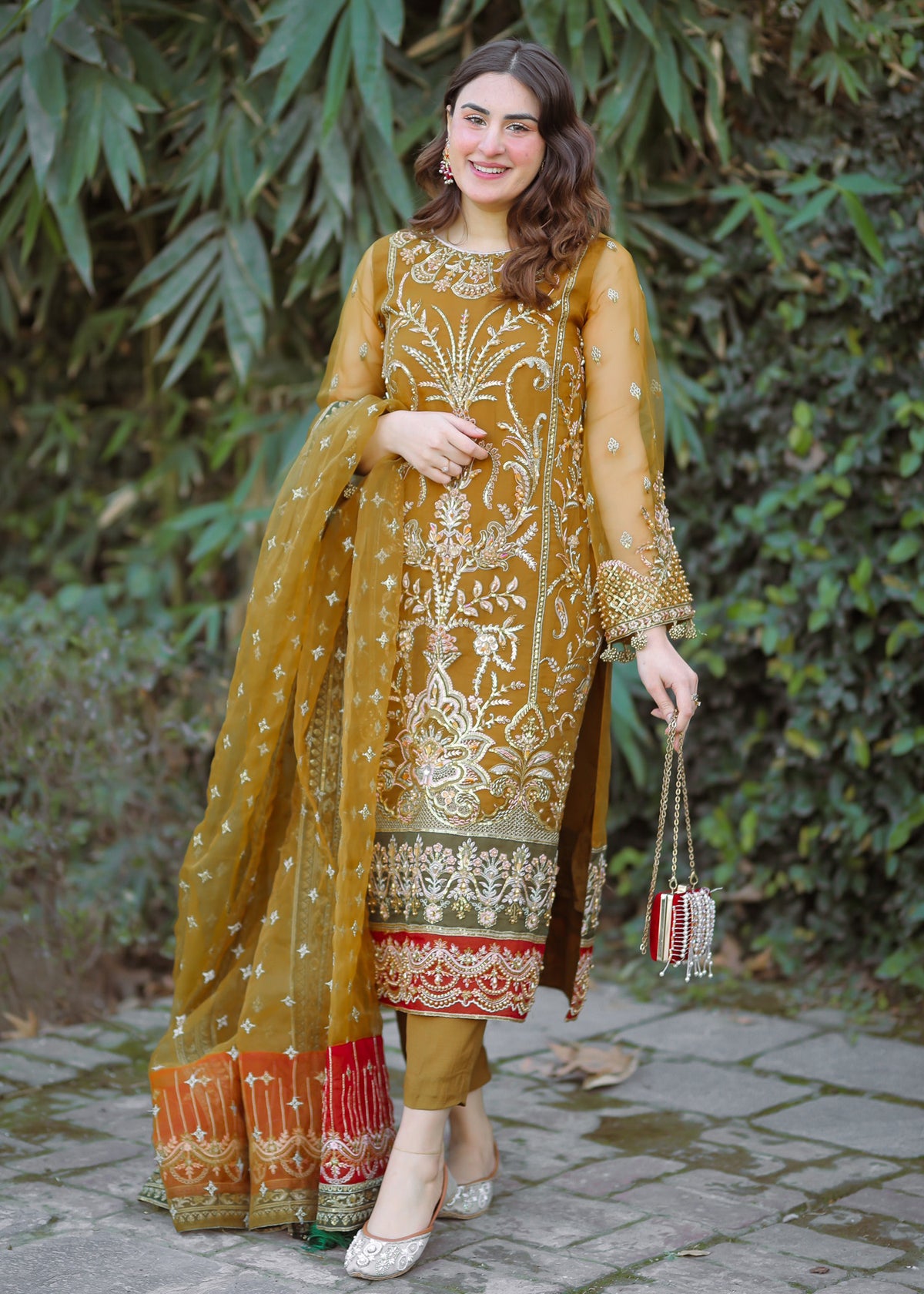 MONROE - Dastoor Collection