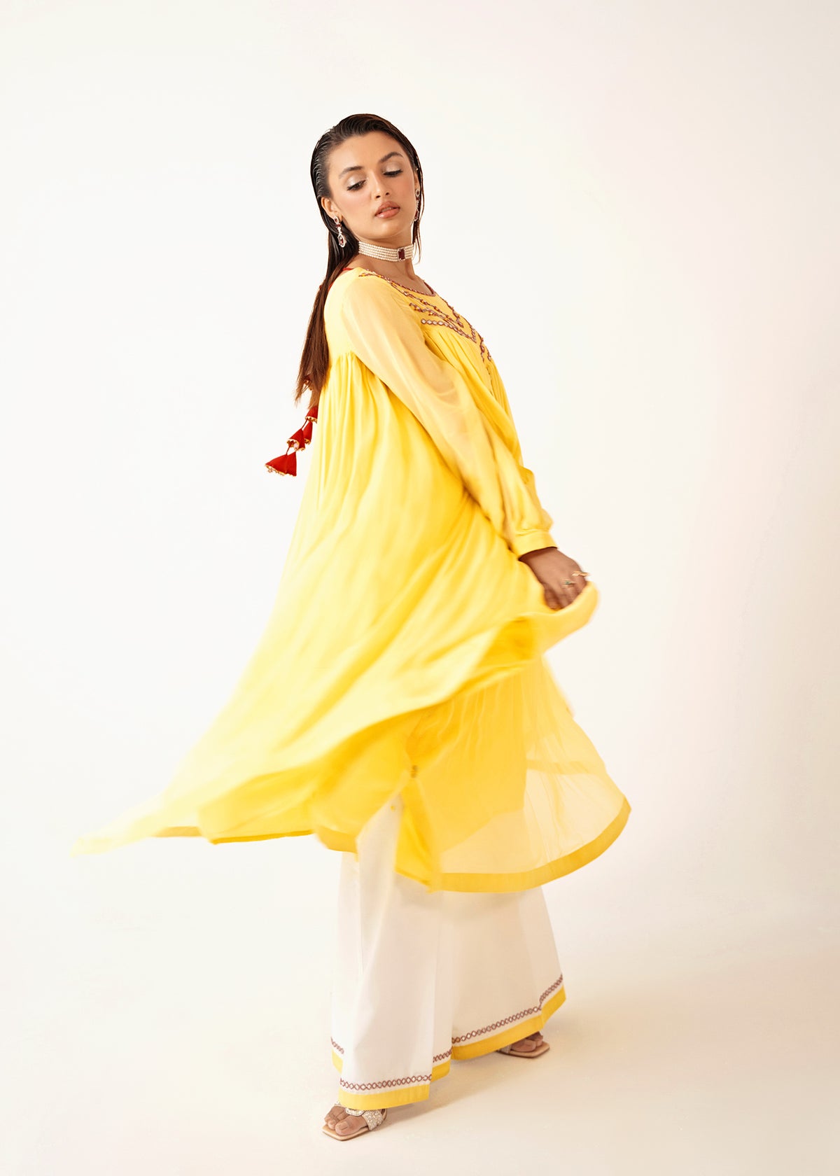 Flora - Dastoor Collection