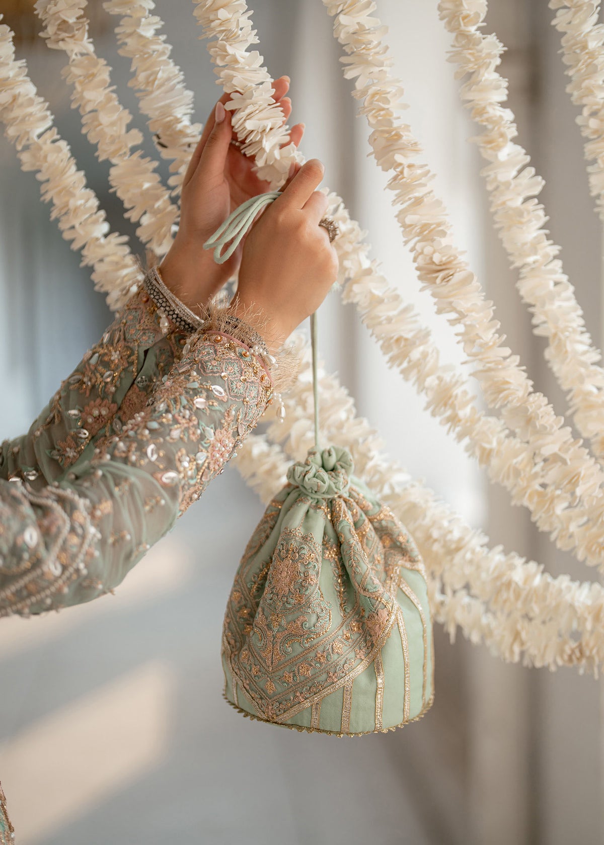 Janna - Dastoor Collection