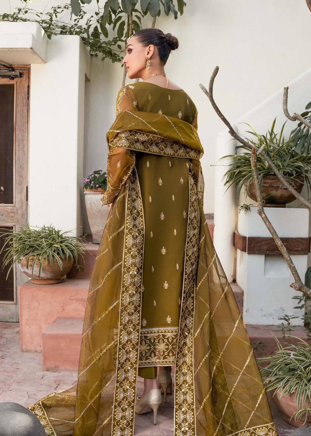 LARA -  Ready To Ship - Dastoor Collection